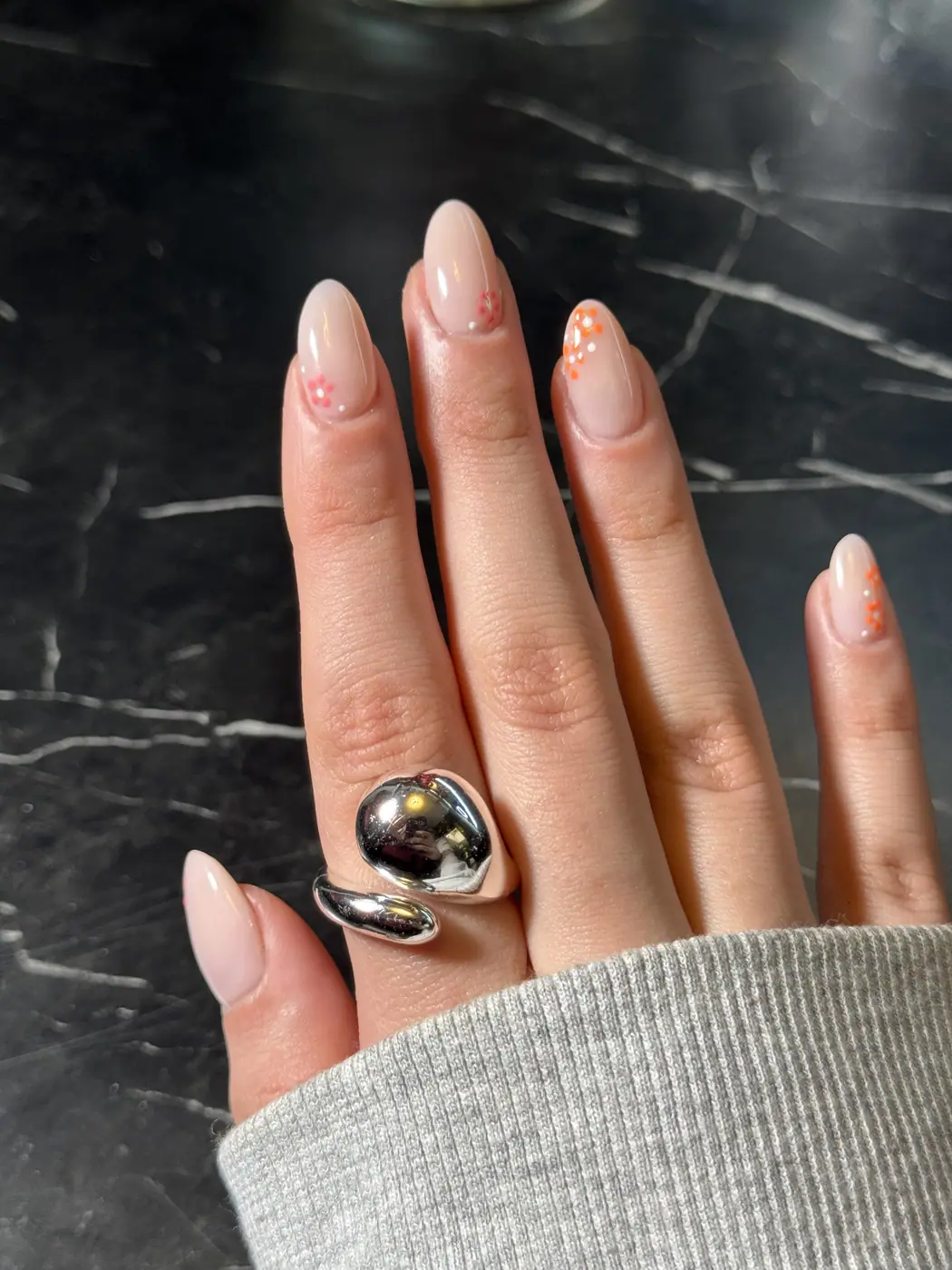Baby Boomer Nagelkunst, Beispiel 1
